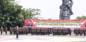 Pelantikan 100 perwira remaja jalur Sekolah Inspektur Polisi Sumber Sarjana (SIPSS) Batalyon Ksatria Sadacara