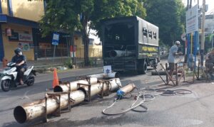 Aksi Pembongkaran Baliho Oleh Satpol PP Banyuwangi, Menuai Kontoversi