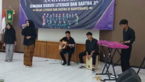 Semarak Diskusi Literasi dan Sastra, Mencuri Perhatian Pelajar Madrasah Banyuwangi