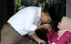 Ibunda Anies Baswedan, Prof. Dr Aliyah Rasyid Berdedikasi Tinggi Dalam Dunia Pendidikan