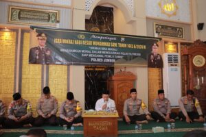 Hikmah “Isra’ Mi’raj”, Polres Jember Tanamkan Moral Dalam Mewujudkan Polri  Presisi 