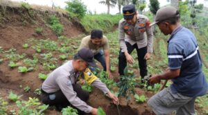Ketua KTH Banjarejo Apresiasi Program KTLGK Polres Batu Tingkatkan Ekonomi Masyarakat