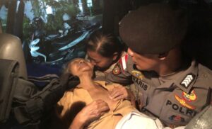 Respon Cepat Tim Gabungan TNI-Polri dan BPBD Probolinggo Tangani Banjir di Tiga Desa Kecamatan Dringu