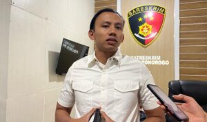 Polres Ponorogo Amankan 6 Pemuda Konvoi Bersajam yang Viral di Medsos