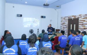 Warga Binaan Lapas Banyuwangi Dilatih Keterampilan Barbershop