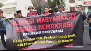 Dinilai Sudutkan Penyelenggara Pemilu dan Aparat, Warga Banyuwangi Laporkan Hasto ke Polisi