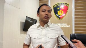 Polres Ponorogo Himbau Masyarakat Untuk Tidak Terbangkan Balon Udara dan Bermain Petasan Jelang Idul Fitri