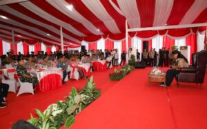 Tausiah di Polrestabes Surabaya, Gus Miftah : “Polisi Baik, Pilar Kebajikan dalam Masyarakat”