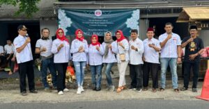 Jelang Buka Puasa, DPC PAMDI Banyuwangi Bagikan 2000 Paket Takjil Gratis