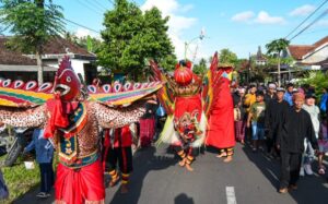 Berbagai Atraksi Seni Budaya Memeriahkan Libur Lebaran di Banyuwangi