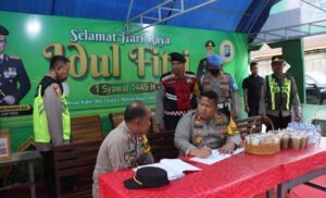 Pastikan Mudik Aman dan Nyaman Kapolres Pamekasan Pantau Jalur Blackspot Jalan Raya Ambat