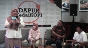 Survei KedaiKOPI: Mayoritas Masyarakat Puas Rekayasa Lalu Lintas yang Dilakukan Polri saat Arus Mudik