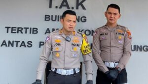 Polisi Berhasil Amankan Pengemudi yang Lari Usai Tabrak Rumah Warga di Tulungagung