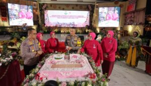 Kapolda Jatim Apresiasi Kepedulian Yayasan Kemala Bhayangkari,  Mencerdaskan Anak Bangsa