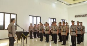 Perombakan jabatan kembali bergulir di Polresta Banyuwangi, Sejumlah Kapolsek Dirotasi