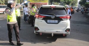 Sukseskan WWF di Bali Polres Jember Tingkatkan Pengawasan Perbatasan Jalur Darat