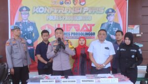 Polres Probolinggo Berhasil Ungkap Dua Kasus Curas, 4 Tersangka Diamankan