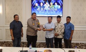 Kapolres Pamekasan Dinilai Peduli Kebebasan Pers, PWI Beri Penghargaan