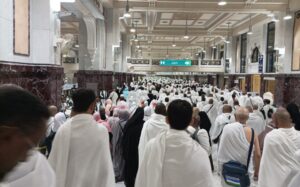 Menunggu Puncak Ibadah, Jamaah Haji Banyuwangi Lakukan City Tour, Dilanjutkan Umrah Sunah