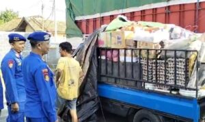 Operasi Sikat Semeru, Polisi Periksa Kendaraan dan Barang di Pelabuhan Jangkar Situbondo