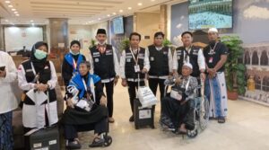 Jamaah Haji Lansia Asal Banyuwangi Ikuti Safari Wukuf di Makkah