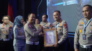 Sukses Tekan Angka Laka Lantas, Polda Jatim Raih Juara Satu IRSMS Awward