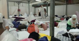 Lebih Nyaman!, Jamaah Haji Indonesia Nikmati Kasur Spon di Tenda Mina