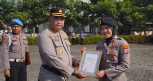 Upacara HKN, Polresta Sidoarjo Apresiasi Polwan Berprestasi Internasional