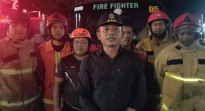 Kebakaran di Industri Kerupuk Berhasil Dipadamkan Damkar Banyuwangi, Pemilik Alami Luka Bakar