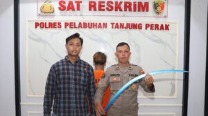 Polres Tanjungperak Amankan Ketua Gangster Durian Runtuh 23 Kedapatan Bawa Sajam