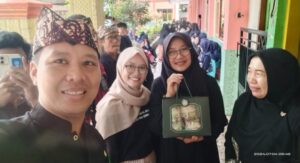 Guru PPPK SMPN 2 Rogojampi Ikuti Edukasi Literasi Keuangan, dalam Program BUNGA DESA