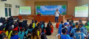 Koramil 0825/02 bersama KJJT beri Materi MPLS di SMPN 1 Giri, Ingatkan Kewajiban Pelajar dan Dampak Negatif Medsos