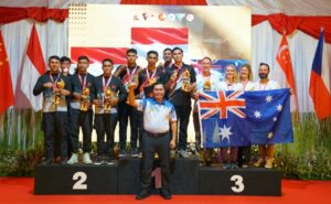 Tim Terjun Payung Polri Kembali Raih Prestasi Gemilang di Internasional Skydiving Championship Kapolri Cup 2024