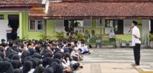 SMPN 2 Rogojampi Santuni 50 Anak Yatim Piatu,  Hari Asyura