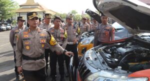 Kapolres Sampang Cek Ranmor Dinas, Pastikan Siap Dipakai Pengamanan Pilkada 2024