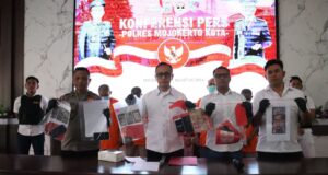 Polres Mojokerto Kota Ungkap Judol, Amankan 5 Penjual Chip