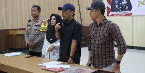 Polisi Amankan Pelaku Pencemaran Nama Baik Via Tiktok dari Amuk Massa