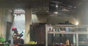 Kebakaran Hebat di Desa Kabat. Kerugian Capai Rp 20 Juta, Berawal dari Kompor Gas Lupa Dimatikan