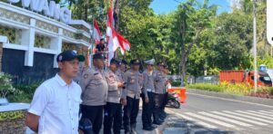 Aksi Unjuk Rasa di Kantor DPRD; Polresta Banyuwangi terjunkan Personil Pengamanan
