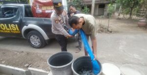 Tak Pernah Lelah, Polres Trenggalek Gencarkan Patroli Genthong di Musim Kemarau