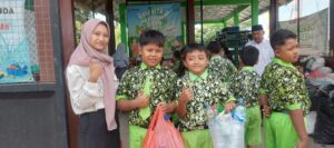 Program Menabung Sampah bagi Pelajar SD di Kelurahan Bakungan, Mendidik Anak Mengelola Sampah  dan Finansial