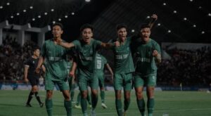 Bripda Rano Jutati Anggota Bidhumas Polda Jatim Pencetak Gol Cabor Sepak Bola PON XXI Raih Medali Emas