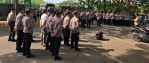 Polresta Banyuwangi Siagakan Ratusan Personil untuk Pengamanan Penetapan Nomor Urut Paslon