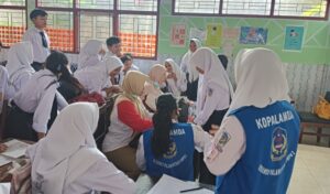 SMP Negeri 2 Rogojampi Gandeng Puskesmas Adakan Screening Kesehatan untuk Siswa