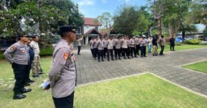 Polresta Banyuwangi Siagakan Personil Pengamanan Kegiatan Deklarasi Kampanye Damai Pilkada Serentak 2024