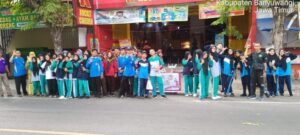 Siswa SMPN 3 Rogojampi Sambut Kirab Pataka Jer Basuki Mawa Beya dengan Antusias