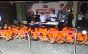 Polres Jember Amankan 36 Pelaku, Sita Ratusan Ribu Okerbaya dan 128,4 Gram Sabu dalam Operasi Tumpas Narkoba 2024