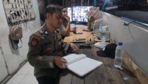 Polres Gresik Siagakan Personel 24 Jam Untuk Pengamanan Percetakan Surat Suara Pemilu 2024