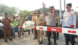 Pj Bupati Apresiasi Polres Mojokerto Bangun Pos Jaga dan Palang Pintu JPL Kereta Api
