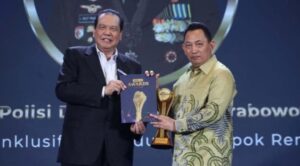 Kerendahan Hati Kapolri Kala Diganjar Tokoh Inklusi Peduli Kelompok Rentan